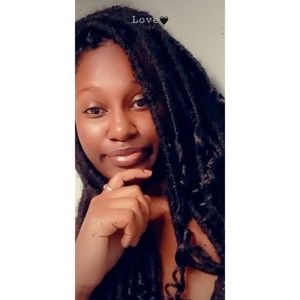 Meet your Posher, �nikki